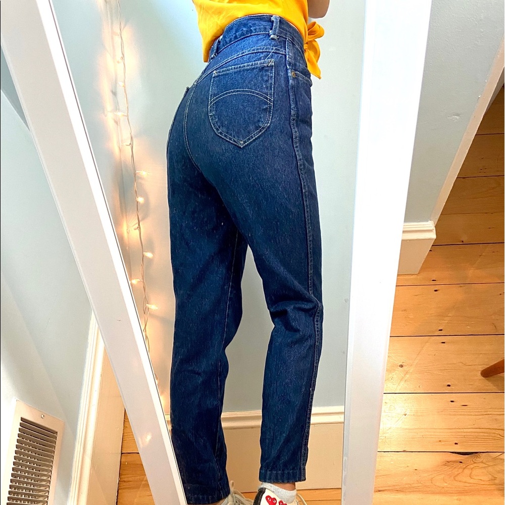 VINTAGE CHIC MOM JEANS